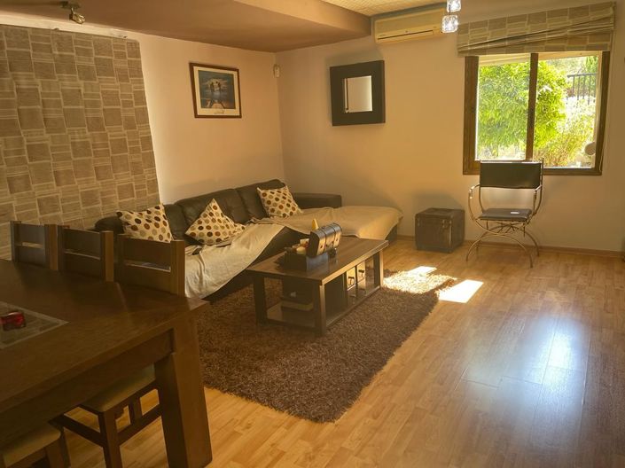 Image No.38-3 Bed Property for sale