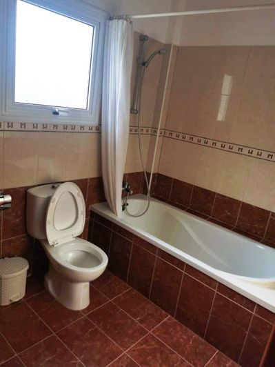 Image No.7-Propriété de 3 chambres à vendre à Paralimni