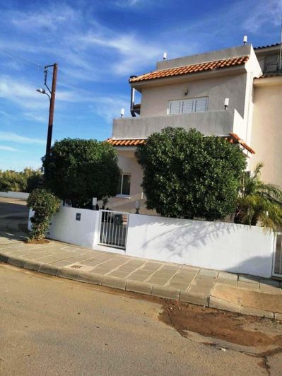 Image No.9-Propriété de 3 chambres à vendre à Paralimni