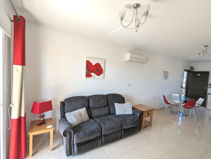 Image No.13-2 Bed Property for sale