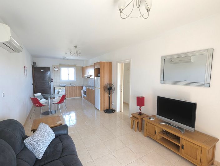 Image No.14-2 Bed Property for sale