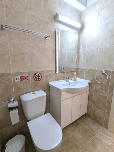 Image No.19-2 Bed Property for sale