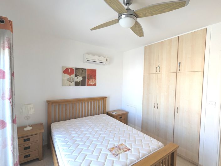 Image No.20-2 Bed Property for sale