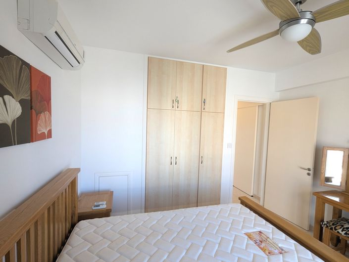 Image No.21-2 Bed Property for sale