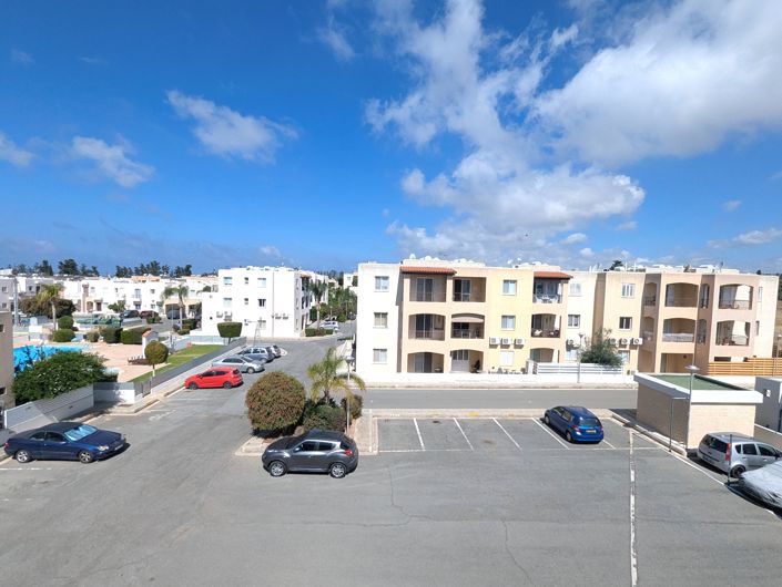 Image No.23-2 Bed Property for sale