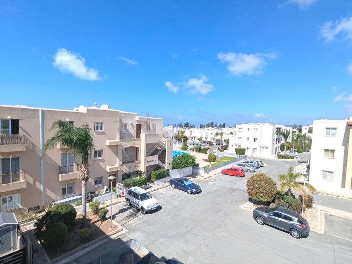 Image No.24-2 Bed Property for sale