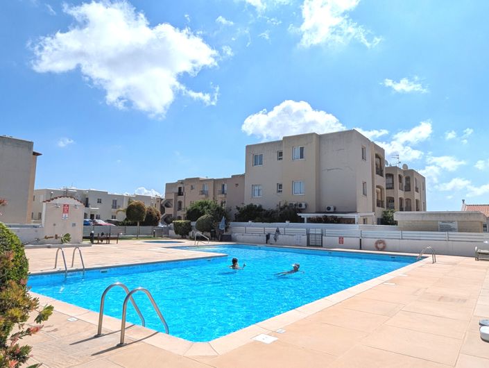 Image No.36-2 Bed Property for sale