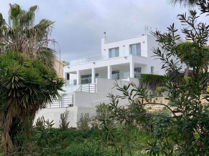 Image No.7-4 Bed Property for sale
