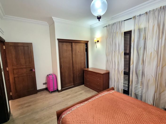 Image No.16-2 Bed Property for sale