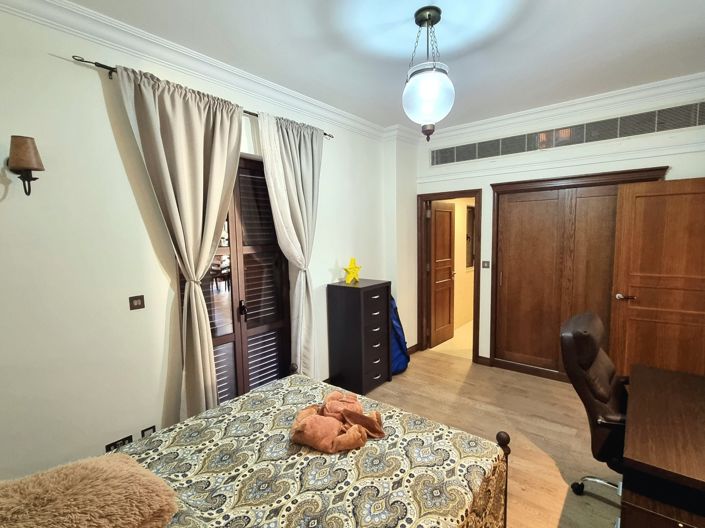 Image No.25-2 Bed Property for sale