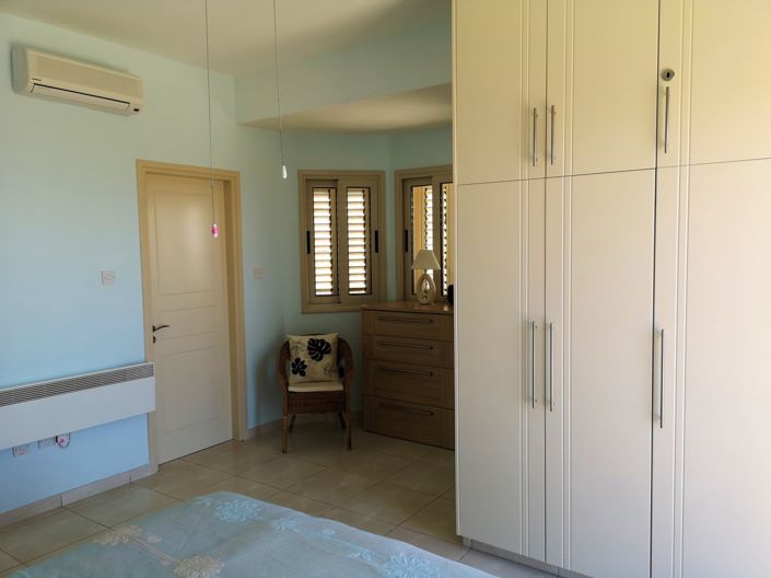 Image No.60-Propriété de 4 chambres à vendre à Pissouri