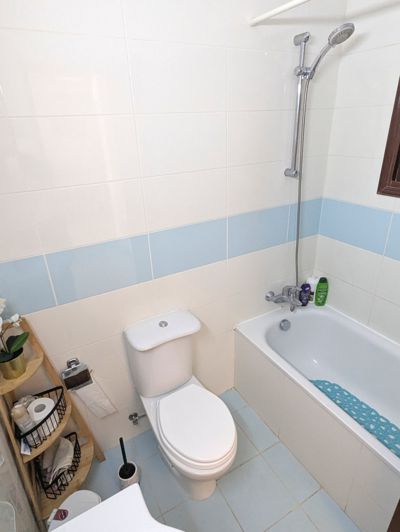 Image No.25-1 Bed Property for sale