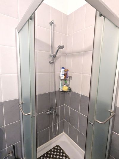 Image No.37-2 Bed Property for sale