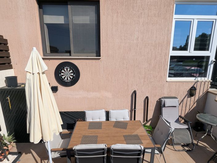Image No.4-2 Bed Property for sale