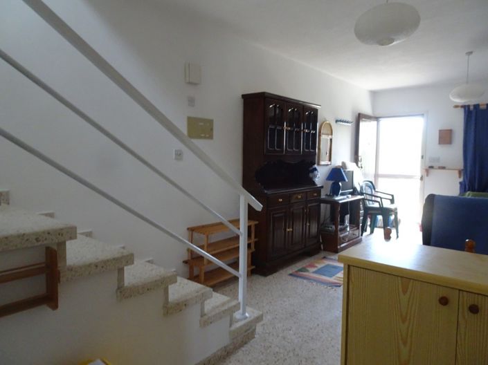 Image No.10-1 Bed Property for sale