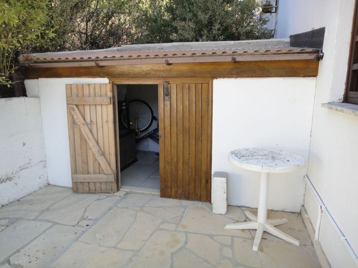 Image No.2-1 Bed Property for sale