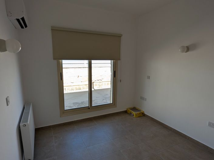 Image No.11-Propriété de 3 chambres à vendre à Pano Kivides