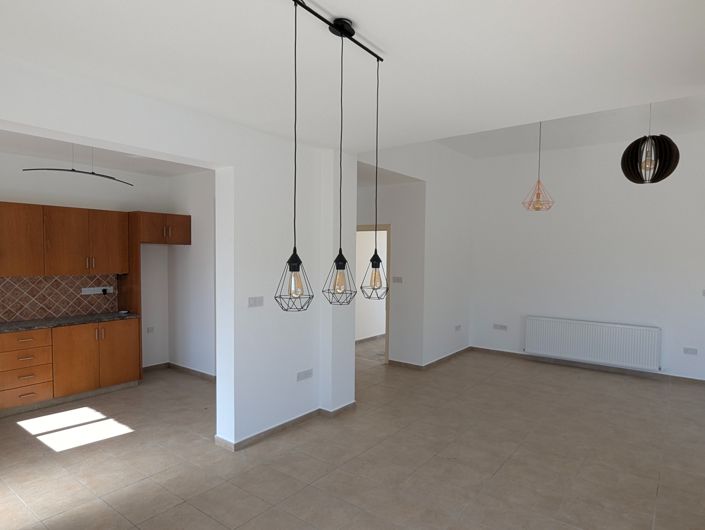 Image No.6-Propriété de 3 chambres à vendre à Pano Kivides