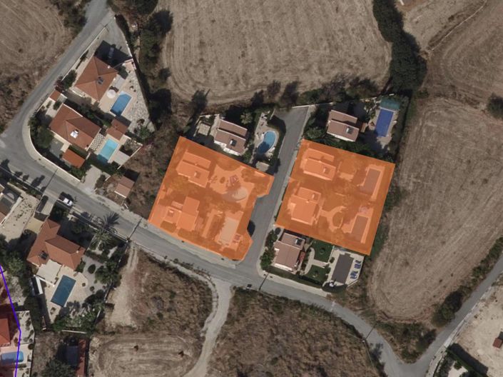 Image No.2-Propriété de 4 chambres à vendre à Pissouri