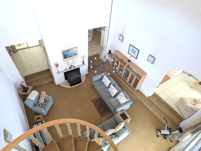 Image No.35-3 Bed Property for sale