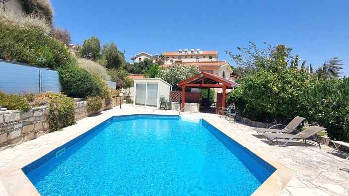 Image No.45-3 Bed Property for sale