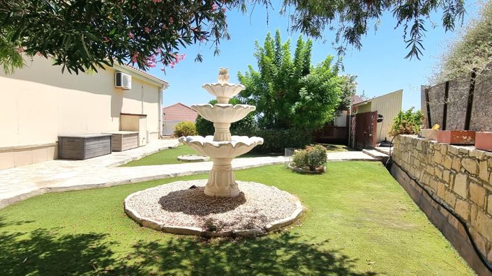 Image No.49-3 Bed Property for sale
