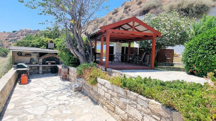 Image No.52-3 Bed Property for sale