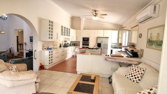 Image No.53-3 Bed Property for sale