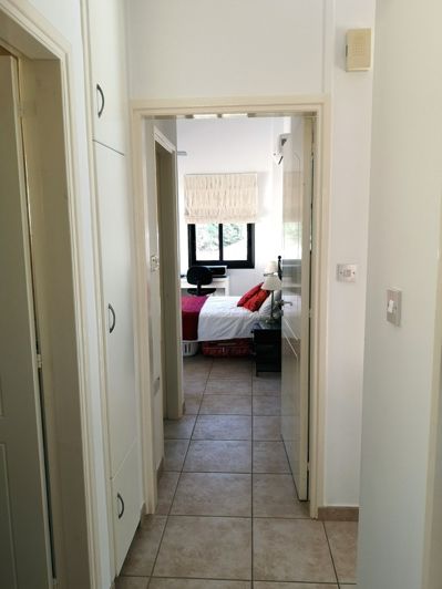 Image No.27-2 Bed Property for sale