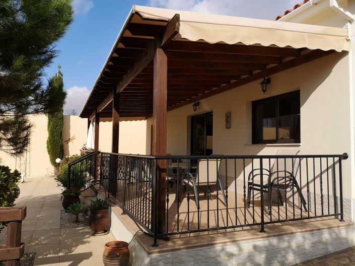 Image No.3-2 Bed Property for sale