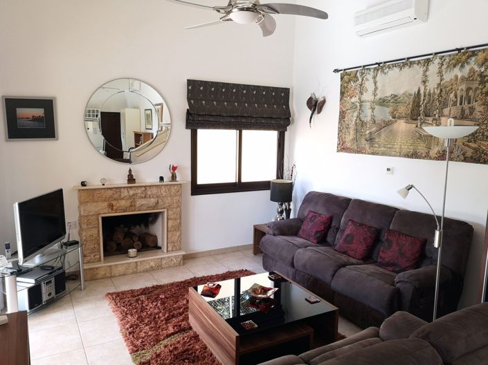 Image No.37-2 Bed Property for sale