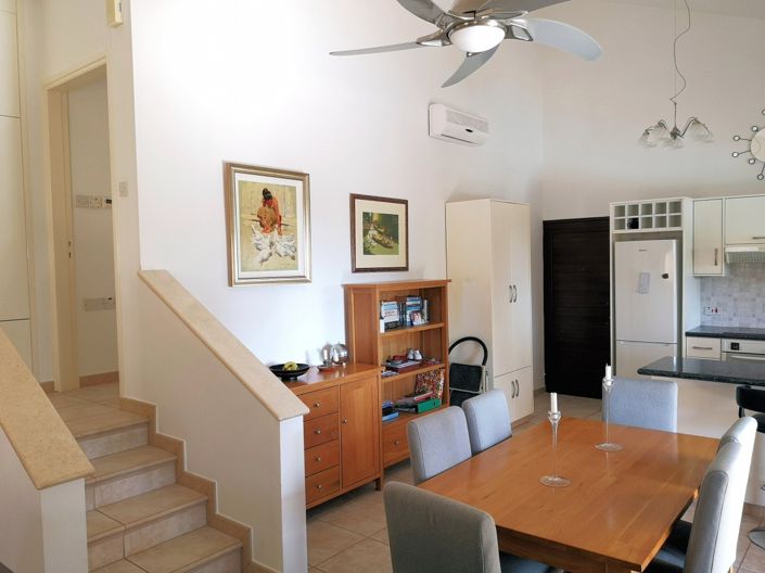 Image No.38-2 Bed Property for sale