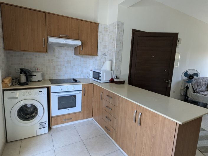 Image No.12-2 Bed Property for sale