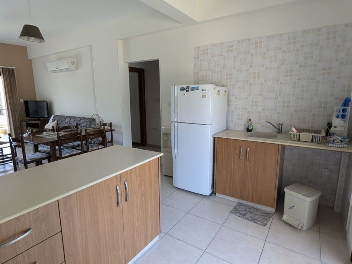 Image No.14-2 Bed Property for sale