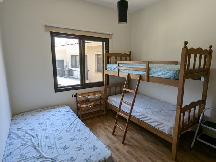 Image No.21-2 Bed Property for sale