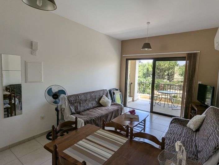 Image No.4-2 Bed Property for sale