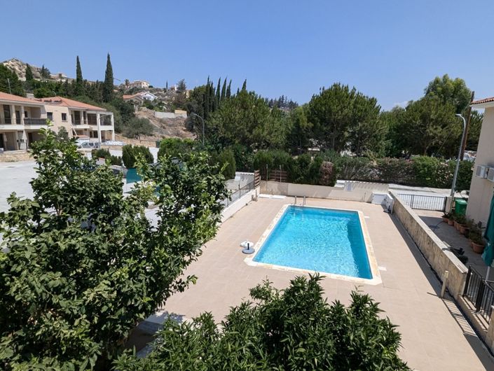Image No.7-2 Bed Property for sale
