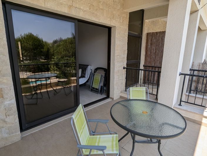 Image No.8-2 Bed Property for sale