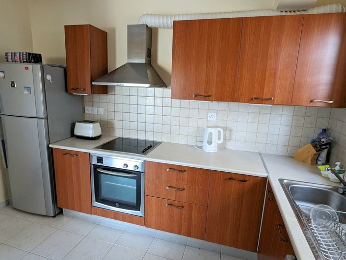 Image No.17-2 Bed Property for sale