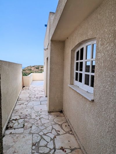 Image No.41-2 Bed Property for sale