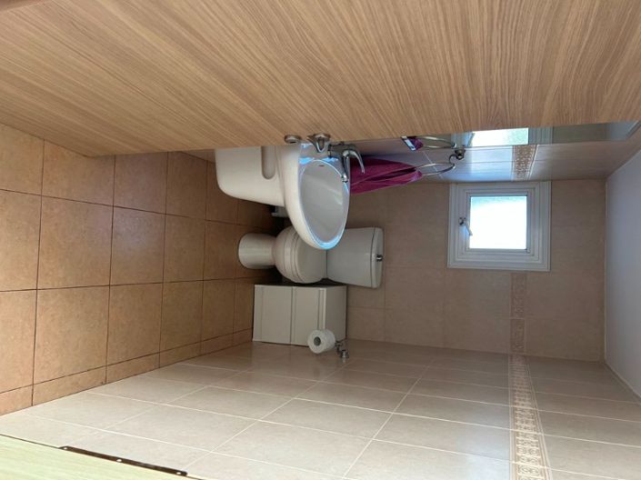 Image No.5-2 Bed Property for sale