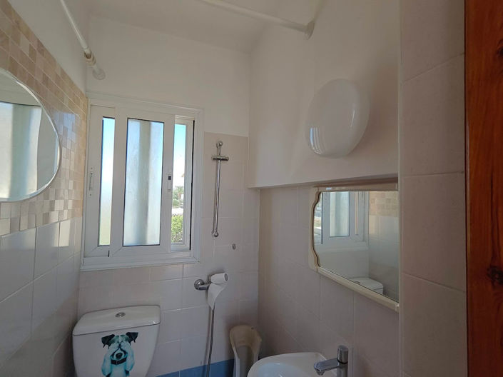Image No.13-3 Bed Property for sale