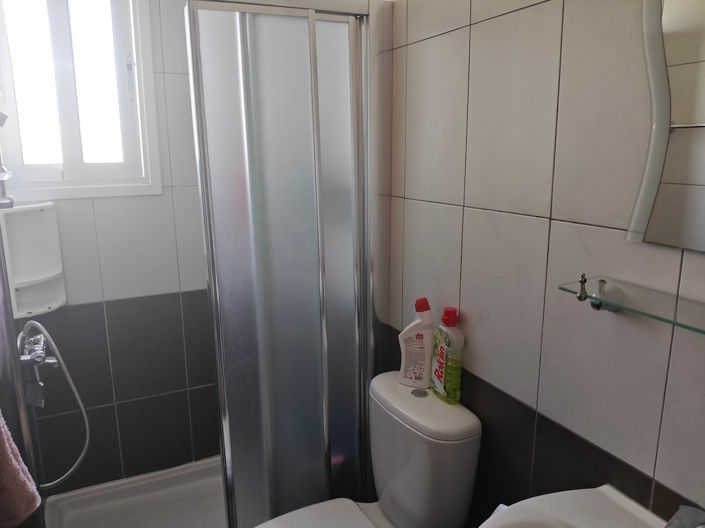 Image No.6-2 Bed Property for sale