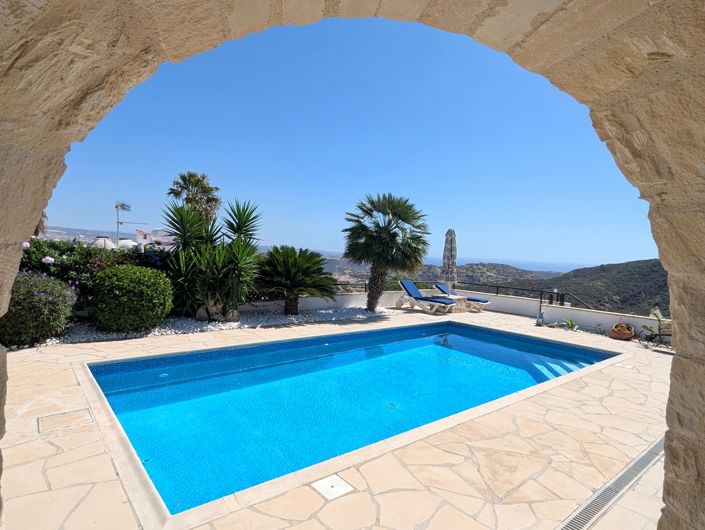 Image No.2-3 Bed Property for sale