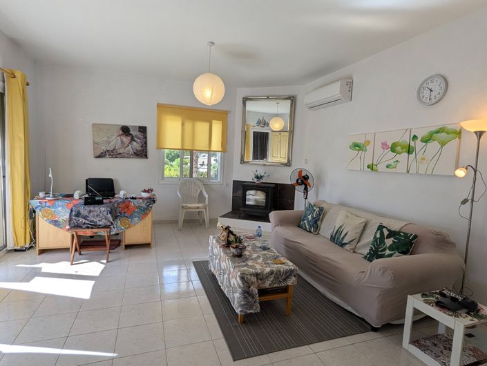 Image No.15-3 Bed Property for sale