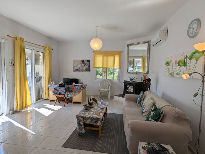Image No.16-3 Bed Property for sale