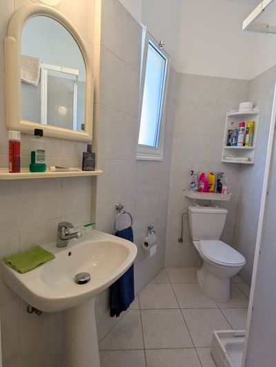 Image No.29-3 Bed Property for sale