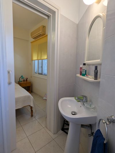 Image No.30-3 Bed Property for sale