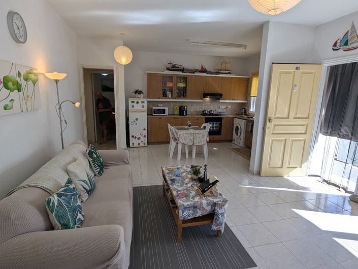 Image No.7-3 Bed Property for sale