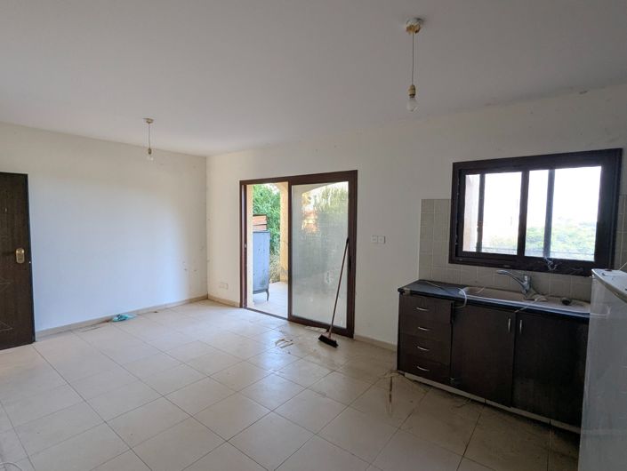 Image No.18-1 Bed Property for sale